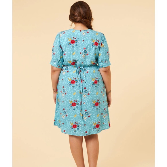 JUDITH ECOVERO FLOWER PATCH PRINT TEA DRESS Joanie Clothing Molly Hatch - Picture 5 of 9